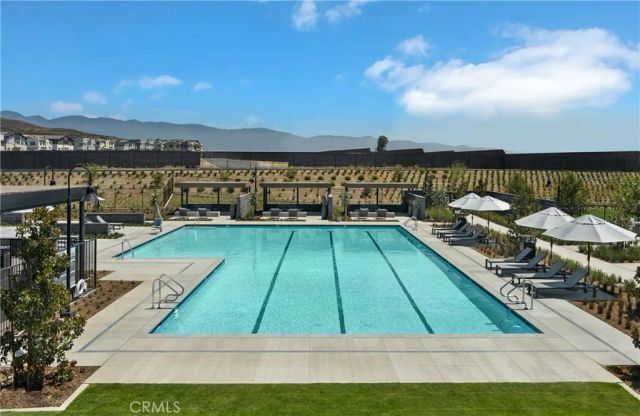 15936 Conservatory Drive, Fontana, CA 92336