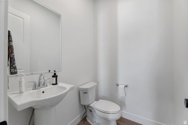 403 N PINNACLE CT, Saratoga Springs, UT 84045