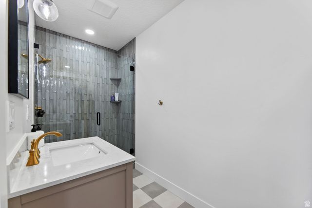 403 N PINNACLE CT, Saratoga Springs, UT 84045