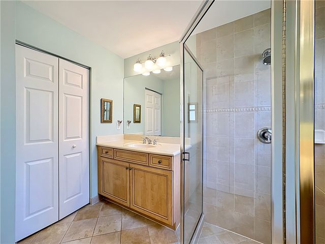 2045 Grey Falcon Circle SW, Vero Beach, FL 32962