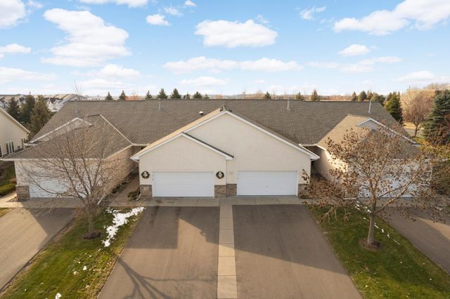 17896 Glasgow Way, Lakeville, MN 55044