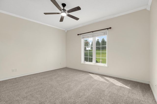 17896 Glasgow Way, Lakeville, MN 55044