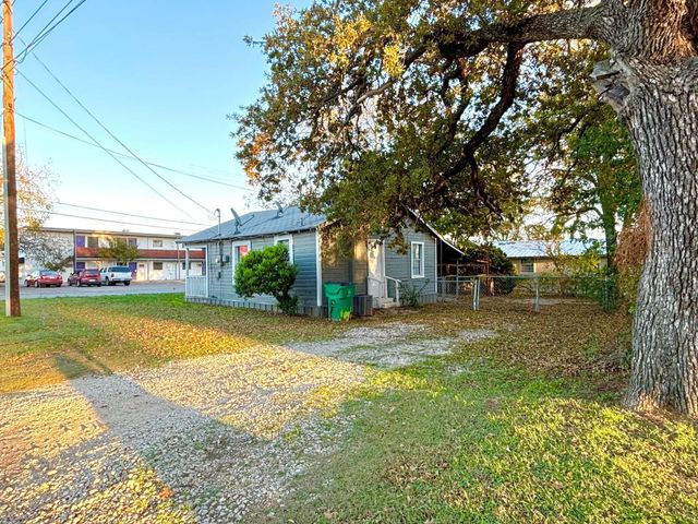 410 S Lillian Street, Stephenville, TX 76401