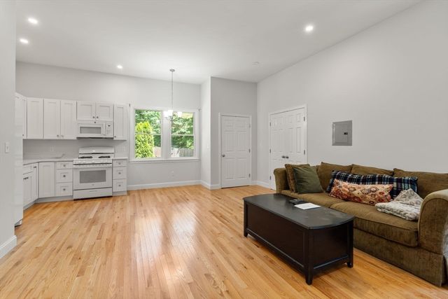 153 Pratts Mill, Sudbury, MA 01776