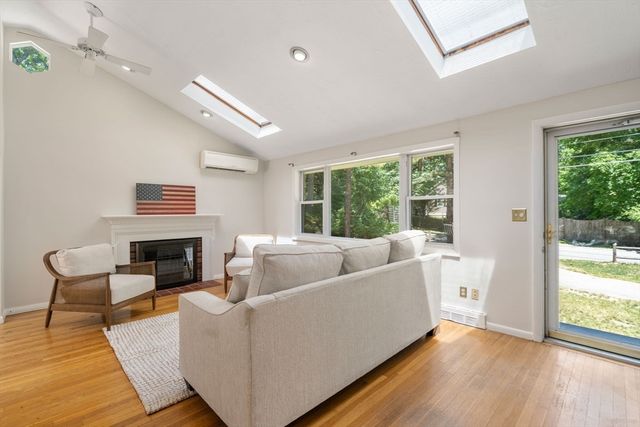 153 Pratts Mill, Sudbury, MA 01776