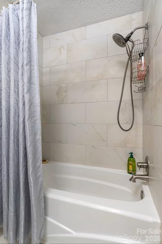 124 Oak Hill Road, Candler, NC 28715