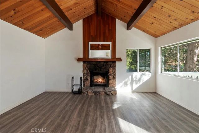 32142 Hunsaker Way, Running Springs, CA 92382
