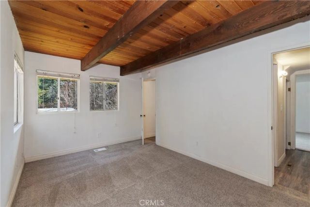 32142 Hunsaker Way, Running Springs, CA 92382