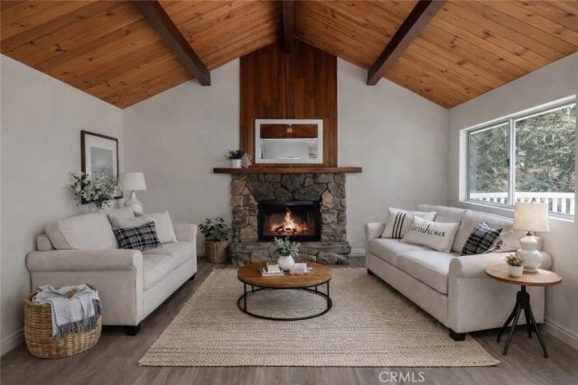 32142 Hunsaker Way, Running Springs, CA 92382