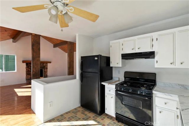 32142 Hunsaker Way, Running Springs, CA 92382