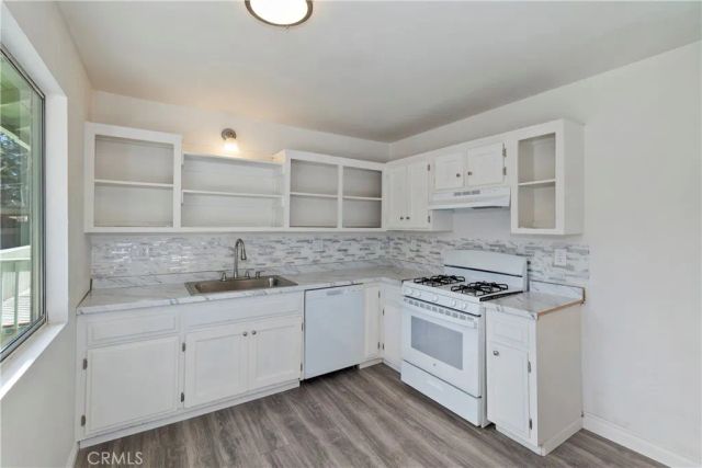 32142 Hunsaker Way, Running Springs, CA 92382