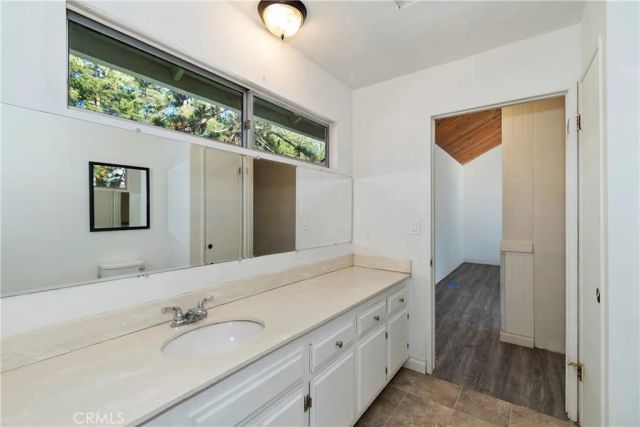 32142 Hunsaker Way, Running Springs, CA 92382