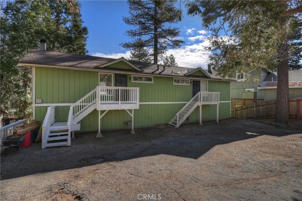 32142 Hunsaker Way, Running Springs, CA 92382