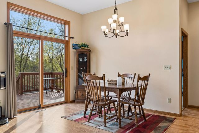 4947 Credit River Drive, Savage, MN 55378