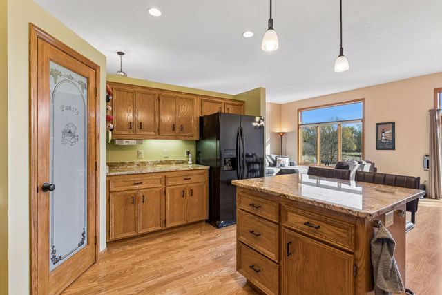 4947 Credit River Drive, Savage, MN 55378