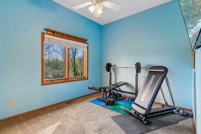 4947 Credit River Drive, Savage, MN 55378