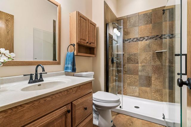 4947 Credit River Drive, Savage, MN 55378