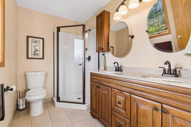 4947 Credit River Drive, Savage, MN 55378