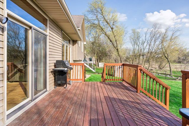 4947 Credit River Drive, Savage, MN 55378