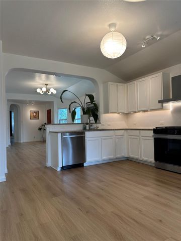 14302 Cummins WAY, Manor, TX 78653