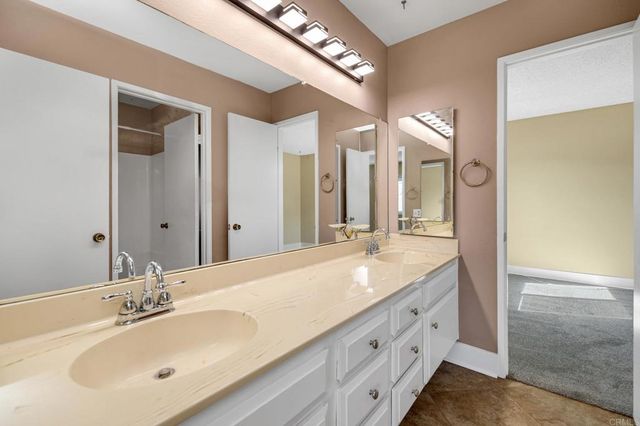 5964 Highplace Drive, San Diego, CA 92120
