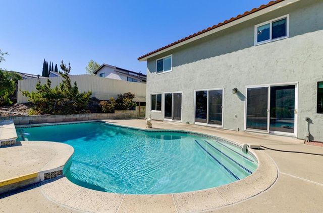 5964 Highplace Drive, San Diego, CA 92120