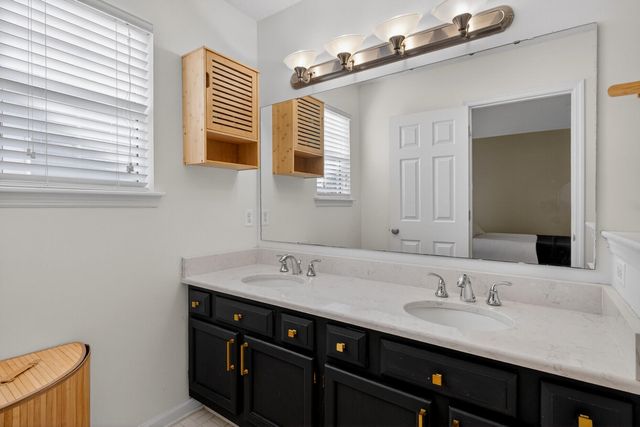 470 Cessna Avenue, Charleston, SC 29401