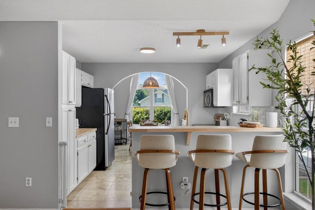 470 Cessna Avenue, Charleston, SC 29401