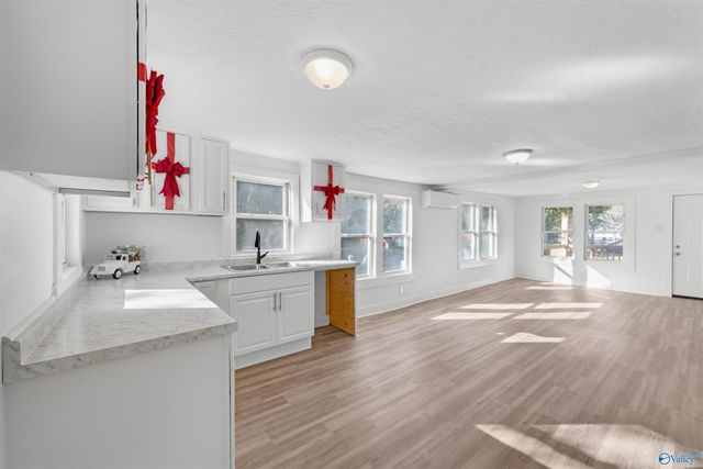 2922 Topeka Street, Gadsden, AL 35904