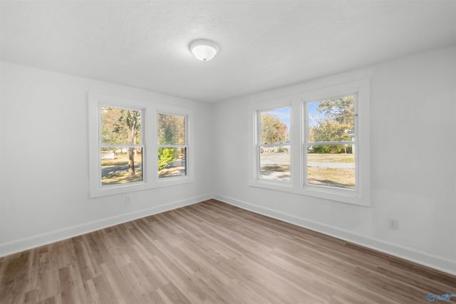 2922 Topeka Street, Gadsden, AL 35904