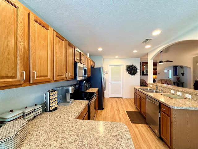 16304 SW 12TH TERRACE, Ocala, FL 34473