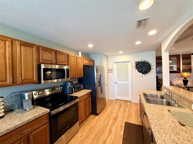 16304 SW 12TH TERRACE, Ocala, FL 34473