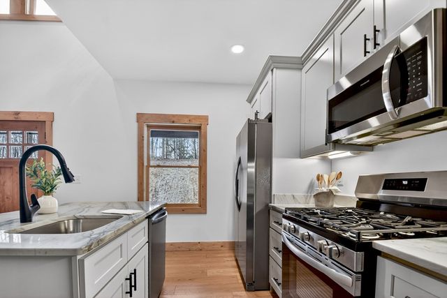 57 Parish Court, Ellijay, GA 30540