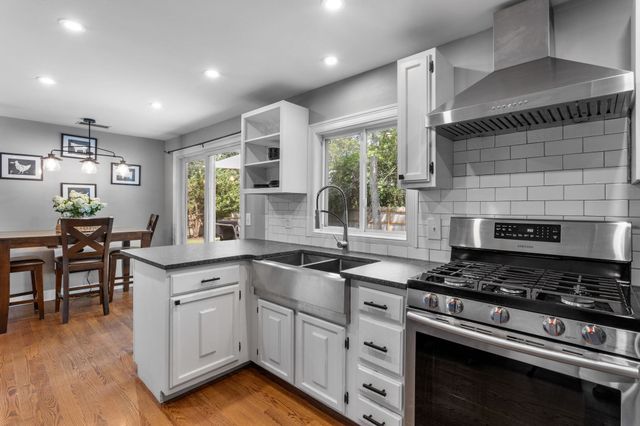 7 Elliot Way, Harwich, MA 02645