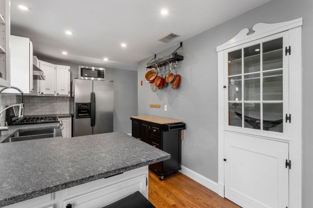 7 Elliot Way, Harwich, MA 02645