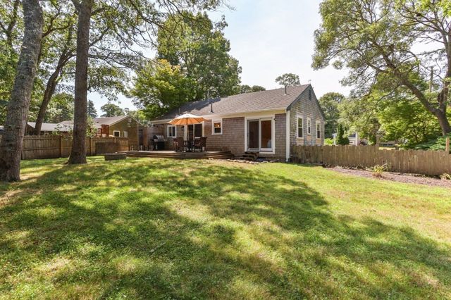 7 Elliot Way, Harwich, MA 02645