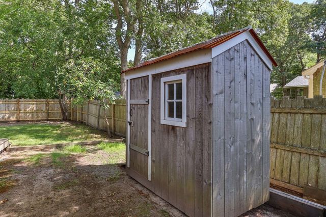 7 Elliot Way, Harwich, MA 02645