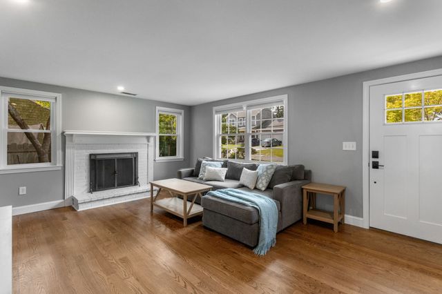 7 Elliot Way, Harwich, MA 02645