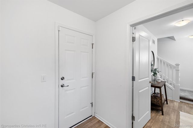 445 Wright Street, Wixom, MI 48393
