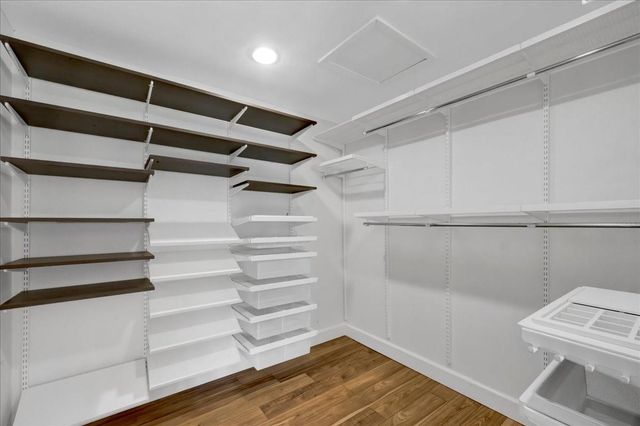 1614 Wavecrest Lane, Houston, TX 77062