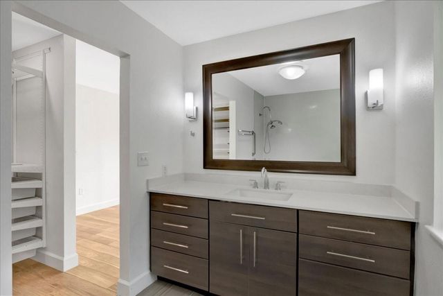 1614 Wavecrest Lane, Houston, TX 77062