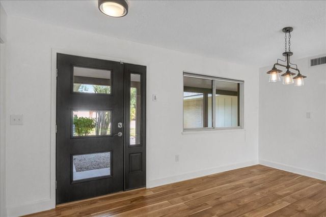 1614 Wavecrest Lane, Houston, TX 77062