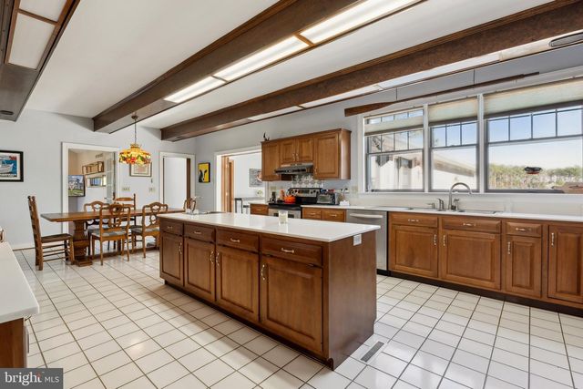 5253 RAGGED POINT RD, Cambridge, MD 21613