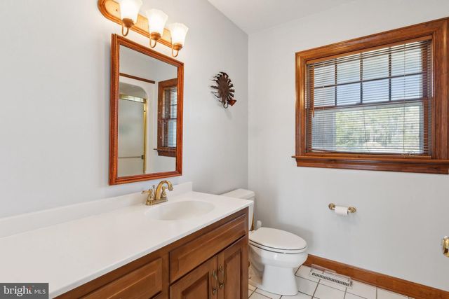 5253 RAGGED POINT RD, Cambridge, MD 21613