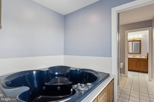 5253 RAGGED POINT RD, Cambridge, MD 21613