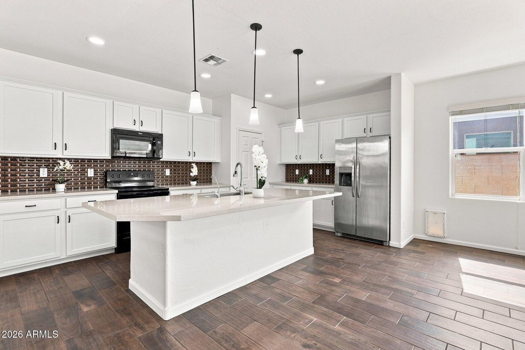 12214 W Briles Road W, Peoria, AZ 85383 — photo 2