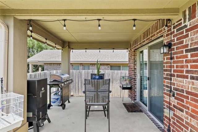 12004 Briaredge Street, Fort Worth, TX 76036