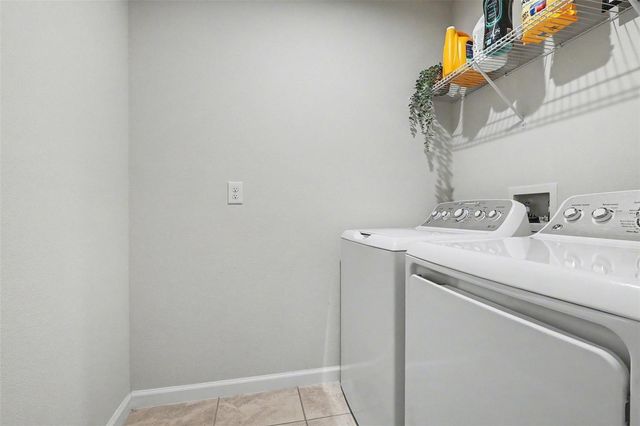 136 PIAVE STREET, Haines City, FL 33844