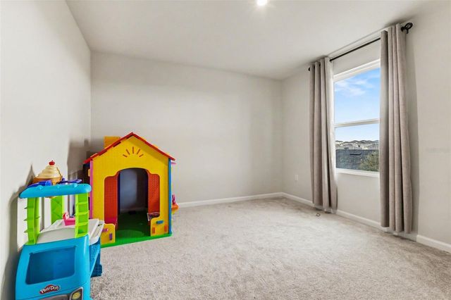 136 PIAVE STREET, Haines City, FL 33844