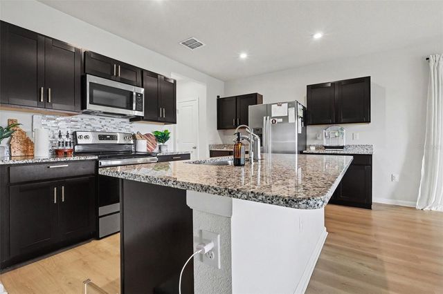 136 PIAVE STREET, Haines City, FL 33844